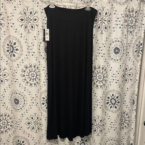 I.N. Studio Woman Black Long Maxi Skirt - NWT - Size 2X